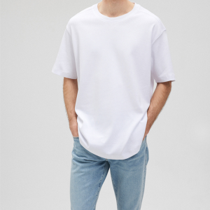 ESSENTIAL CREW NECK T-SHIRT IN WHITE