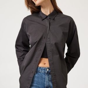 LONG SLEEVE BUTTON-UP SHIRT IN MAGNET