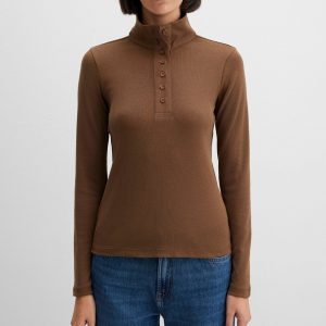 BUTTON-FRONT TURTLENECK SHIRT IN TEAK