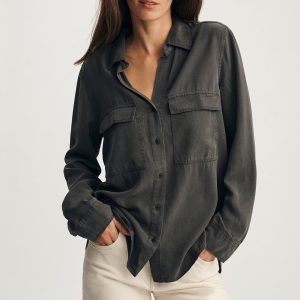 LUXE TOUCH TENCEL™ DOUBLE POCKET BUTTON-UP SHIRT IN DARK SHADOW