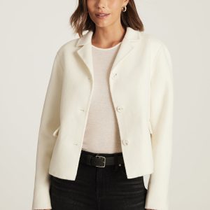 EDITION STRUCTURED JACKET IN COCONUT MILK